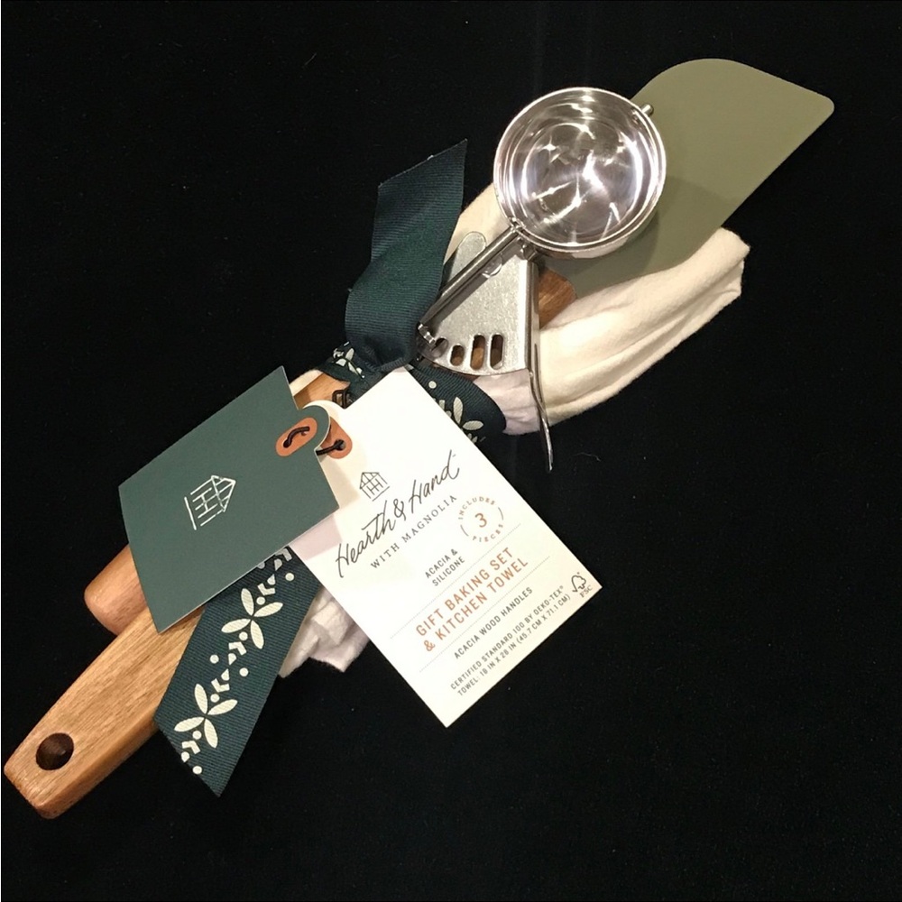 3pc Flour Sack Towel & Baking Gadgets Christmas Gift Set - Hearth & Hand - Picture 5 of 6